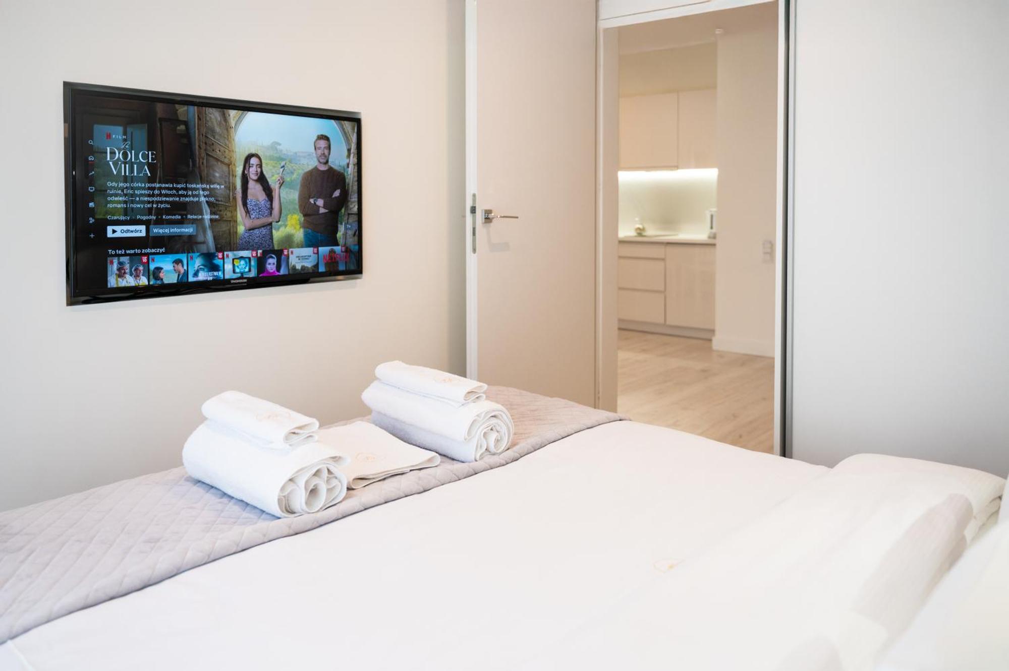 Mennica Residence - Grzybowska 43A Varşova Dış mekan fotoğraf